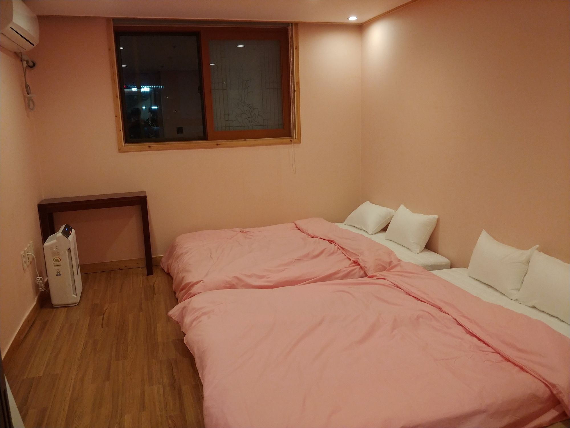 בוסאן Four Season Guest House מראה חיצוני תמונה